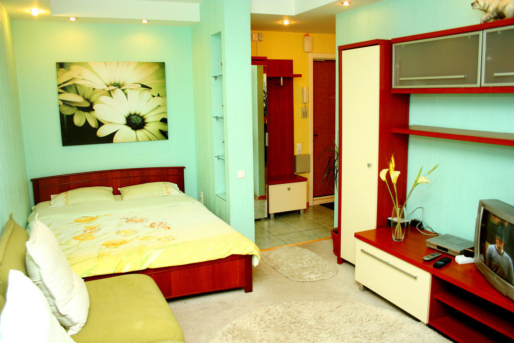 Inn Home Apartments - Livoberezhna Kiev Ngoại thất bức ảnh