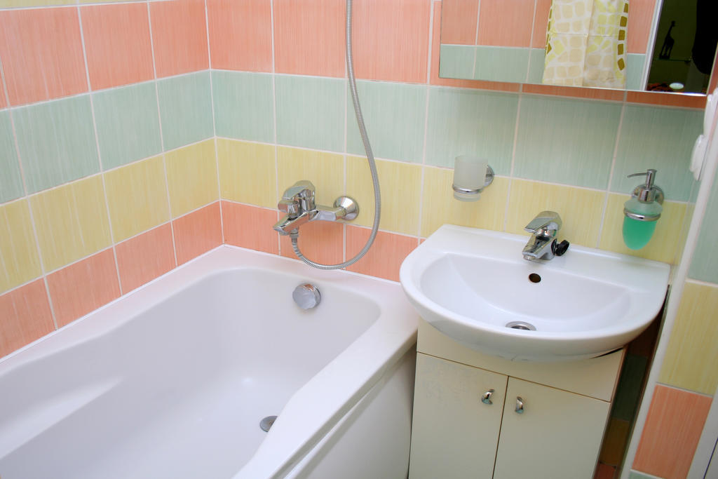 Inn Home Apartments - Livoberezhna Kiev Ngoại thất bức ảnh