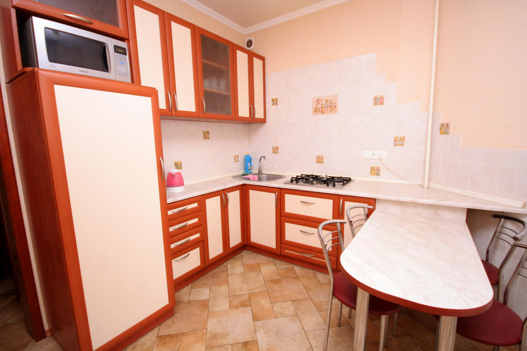 Inn Home Apartments - Livoberezhna Kiev Phòng bức ảnh