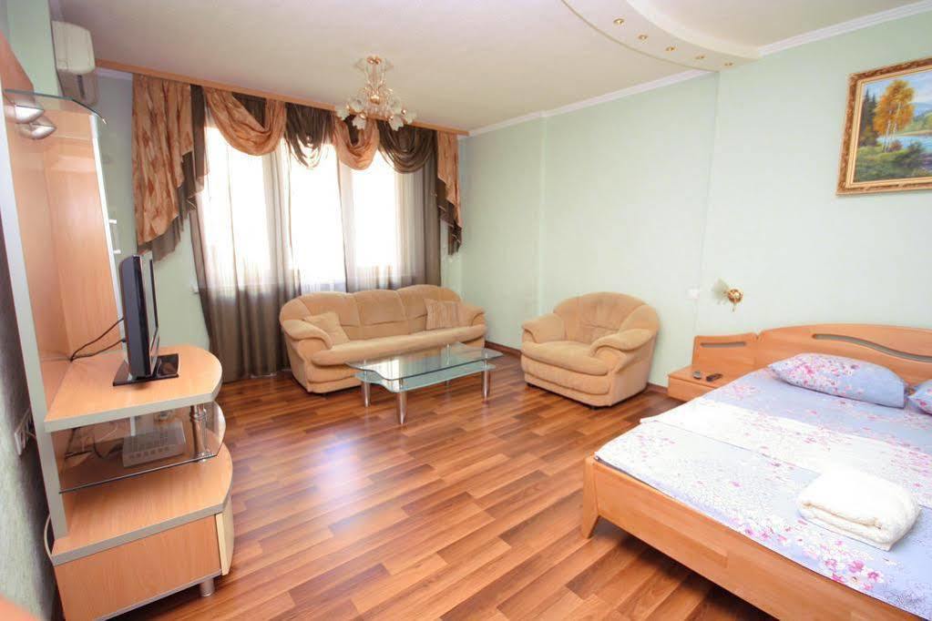 Inn Home Apartments - Livoberezhna Kiev Ngoại thất bức ảnh