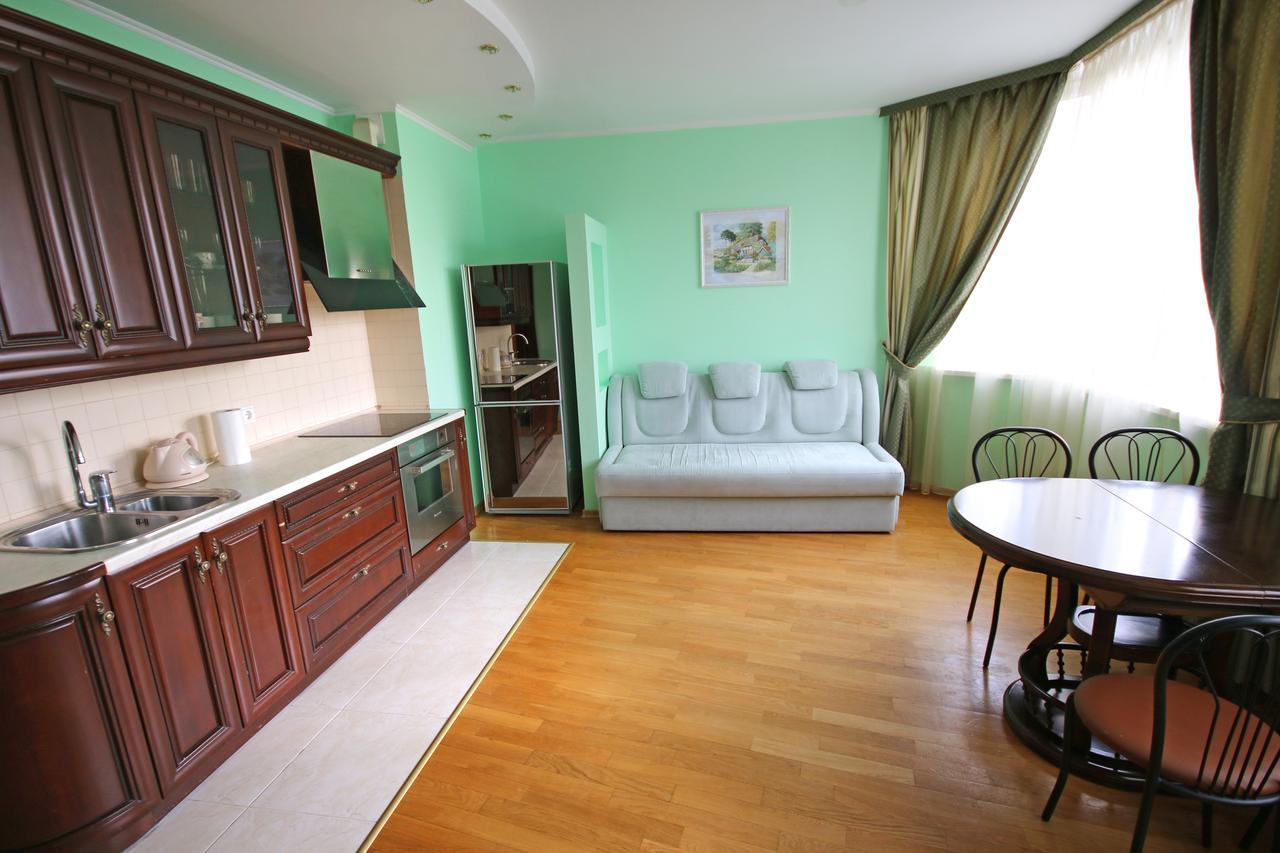 Inn Home Apartments - Livoberezhna Kiev Ngoại thất bức ảnh