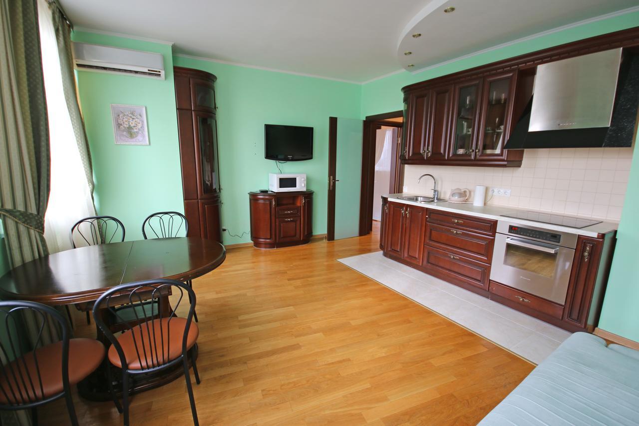 Inn Home Apartments - Livoberezhna Kiev Ngoại thất bức ảnh